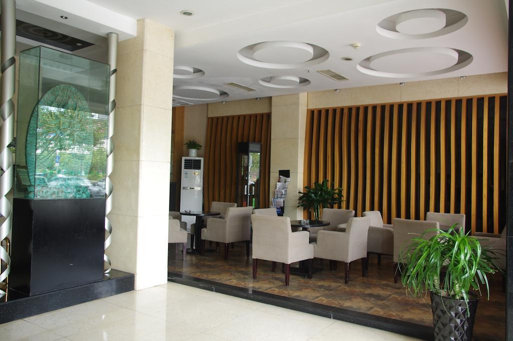 Yiwu Kasion Pushang Hotel Екстериор снимка