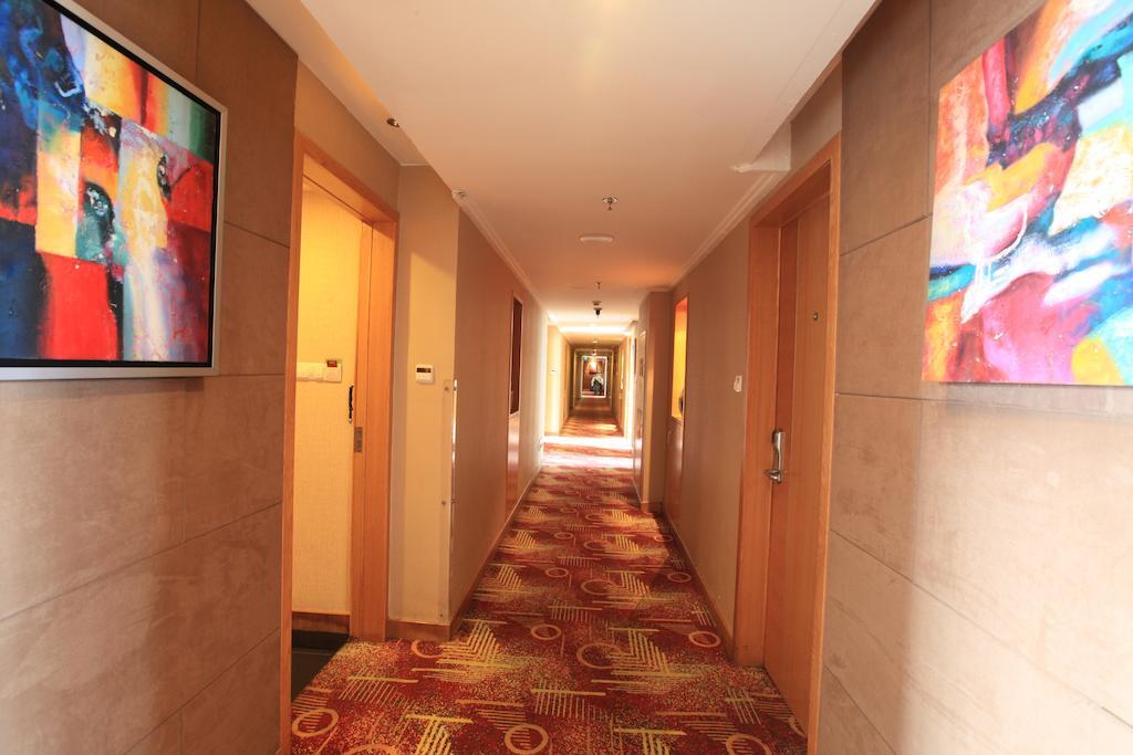 Yiwu Kasion Pushang Hotel Екстериор снимка